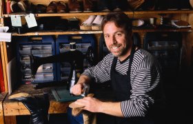 Skomaker i verkstedet